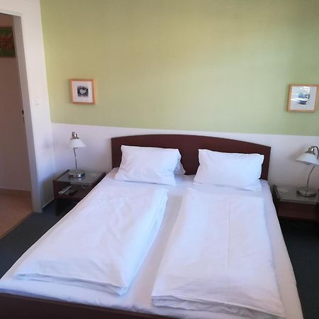 Apartments Rokytka 308 & 405 روكيتنسي ناد جيزيرو المظهر الخارجي الصورة